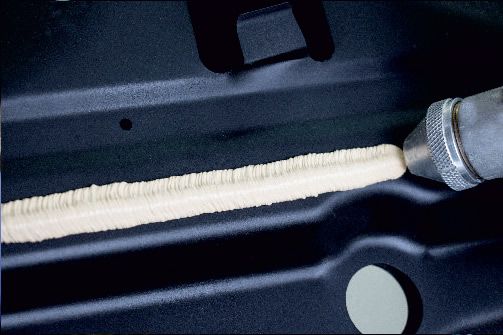 Распыляемый герметик STP FLEX