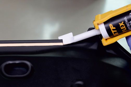 Распыляемый герметик STP FLEX